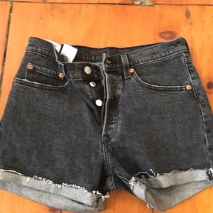 Levi’s 501 Midrise Black Shorts